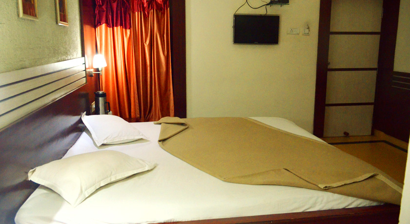 Hotel Gajapati - Economical Rooms 1