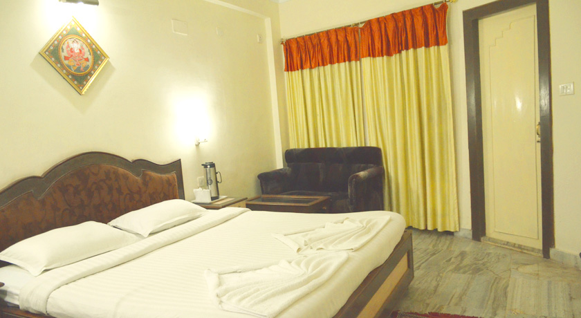 Hotel Gajapati - Standard Room 1